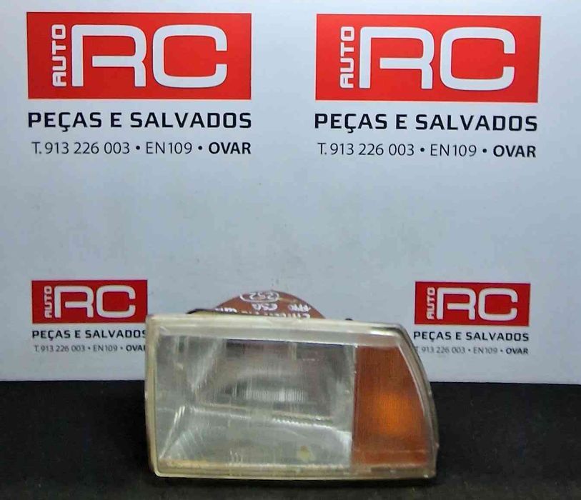 Ótica / Farol Esquerdo CITROËN C15 Caixa/monovolume (VD_) ano 1990