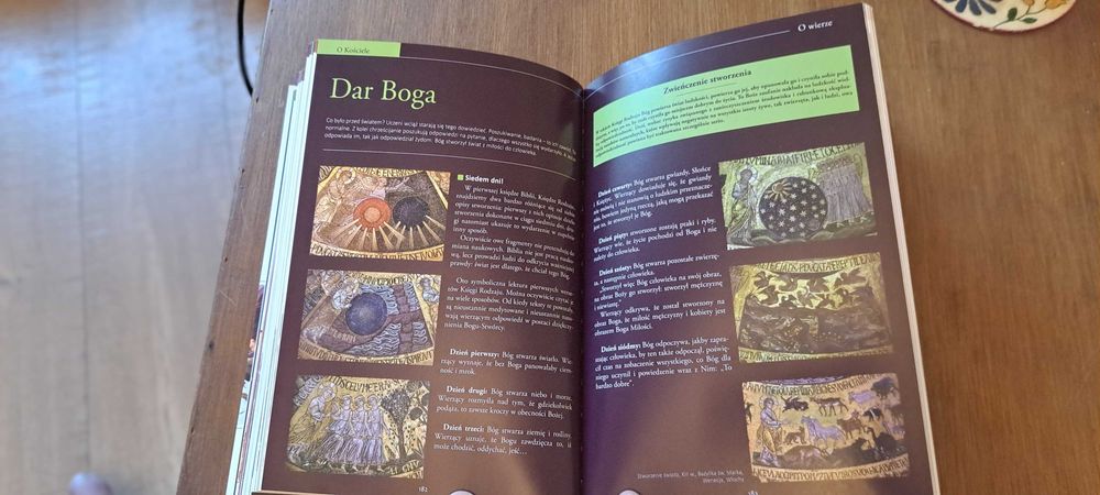 Rodzinna Encyklopedia Katolicka