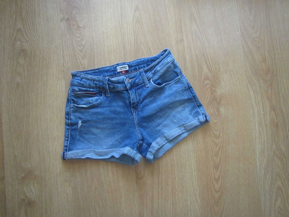Tommy hilfiger krótkie spodenki rozm.25