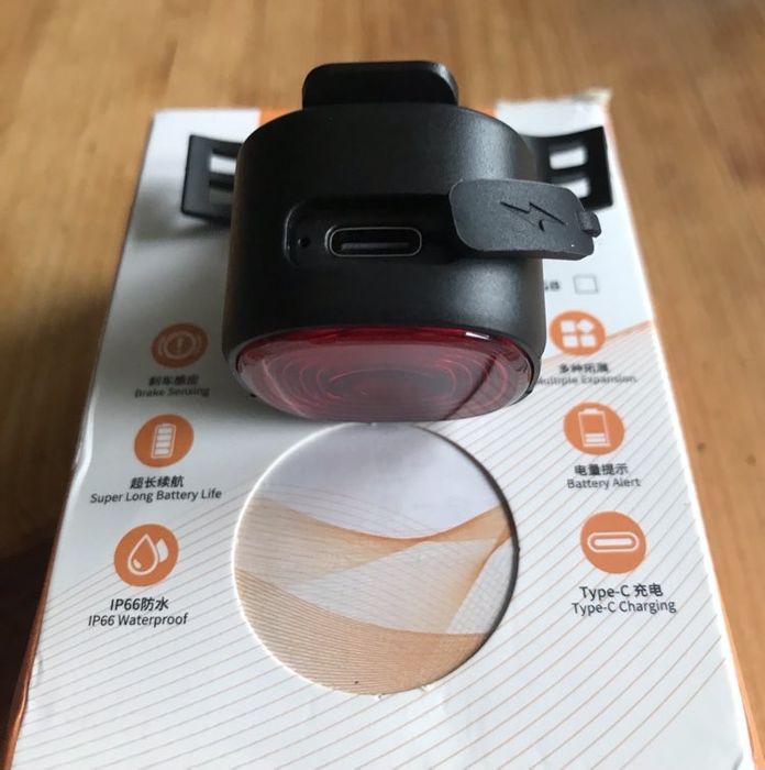 Lampka rowerowa tylna USB C