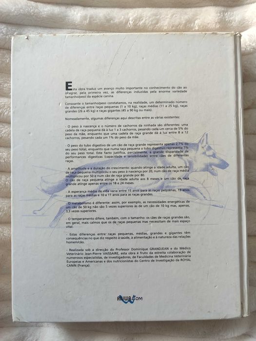 Livro enciclopédia do cão Royal Canin