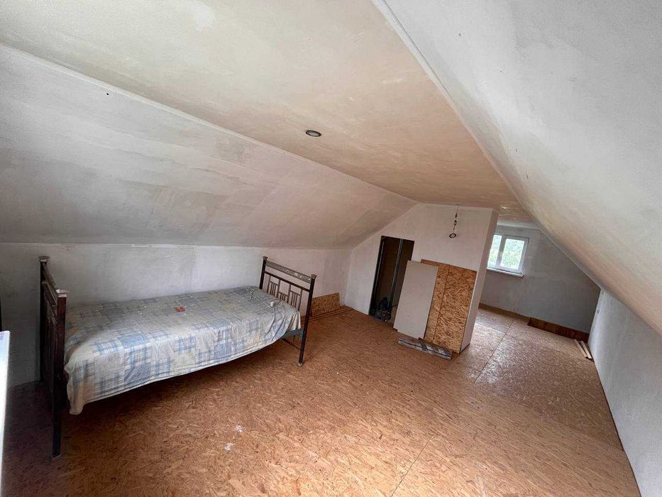 Продам будинок у затишному місці з власним садом