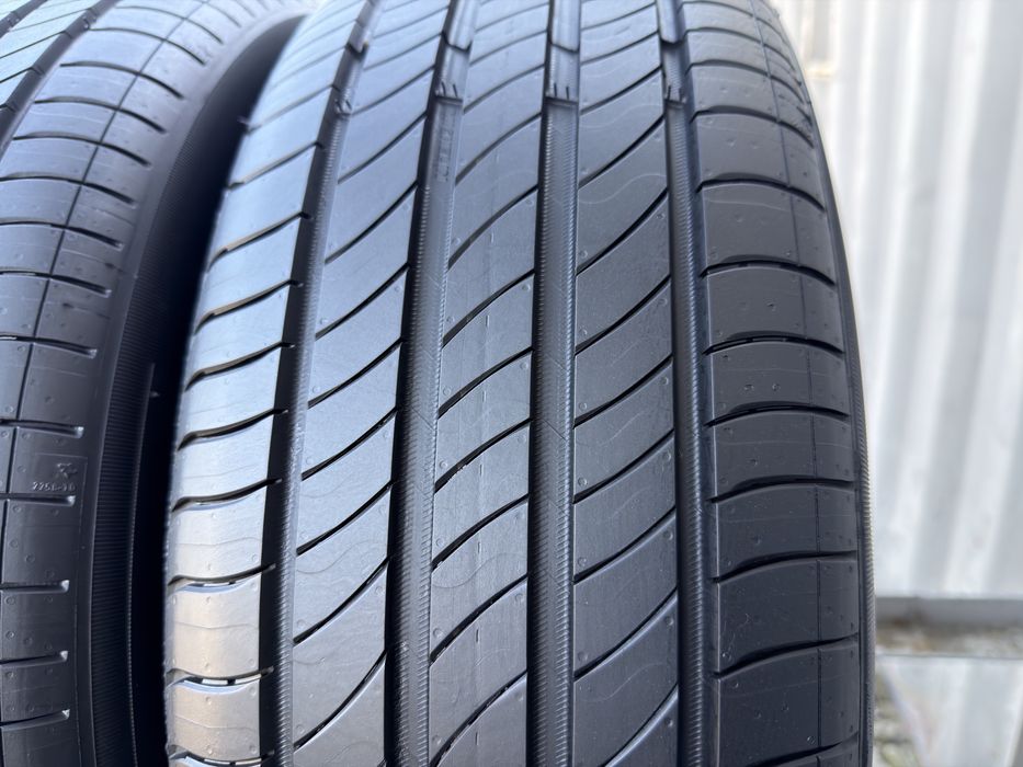 Шини демо 215/65 R17 Michelin 4шт