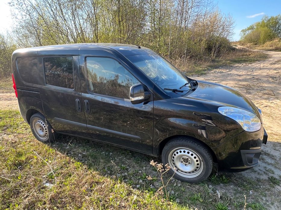 Opel kombo 2013 1.4 benzyna gaz klima