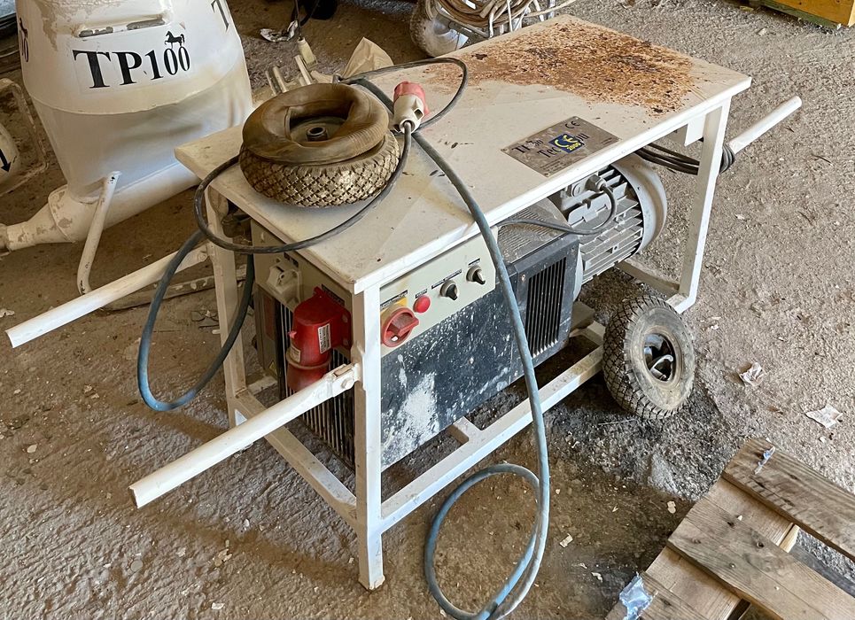 Maquina de guesso e argamasaa à venda