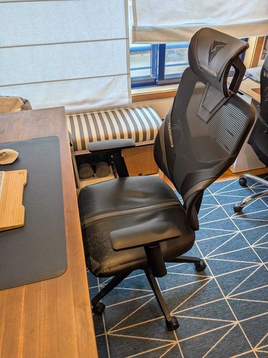 Cadeira Ergonómica Thunder X3 YAMA1 Preta