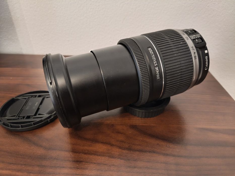 Canon EF-S 18-200mm f/3.5-5.6 IS – Para peças/reparação