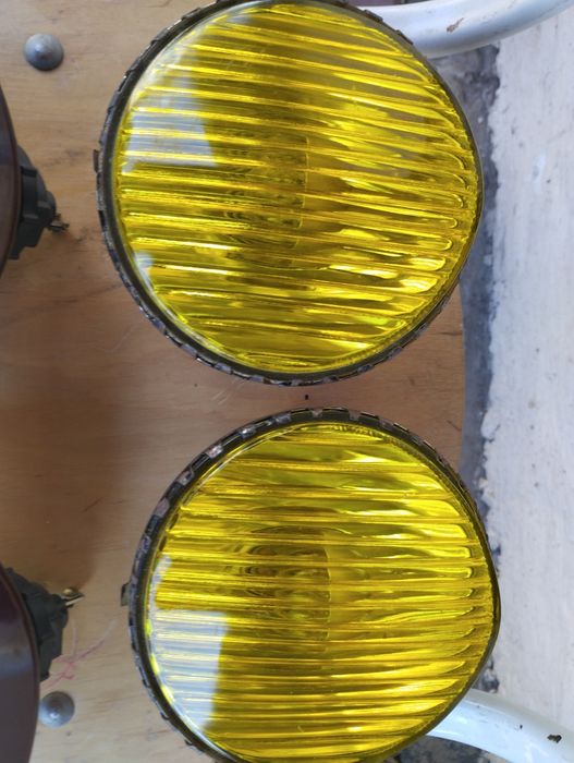 Продам фари на газ-24