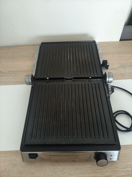 Grelhador 2000W com regulador temperatura