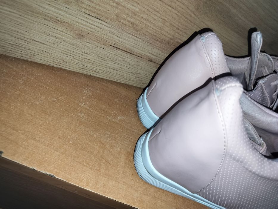 Buty na koturnie - r. 38