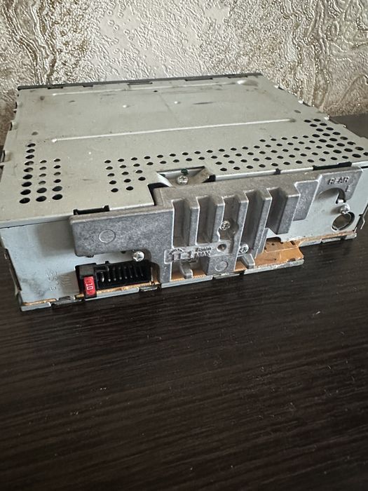 Магнітола  Kenwood kdc-334sgy