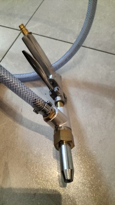 Pistolet do piaskowania z wężem