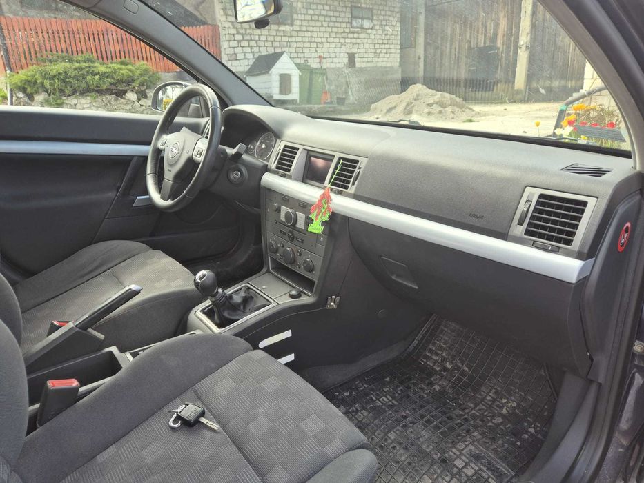 Piekna Vectra c 2.2 Direct