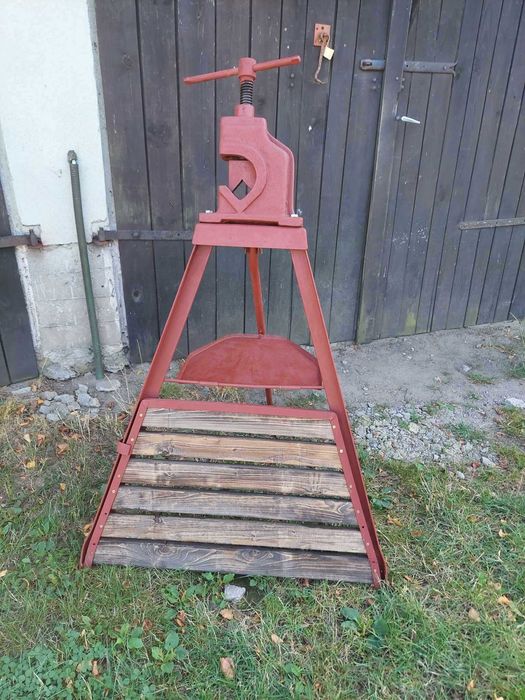 Sprzedam imadło dla hydraulika.