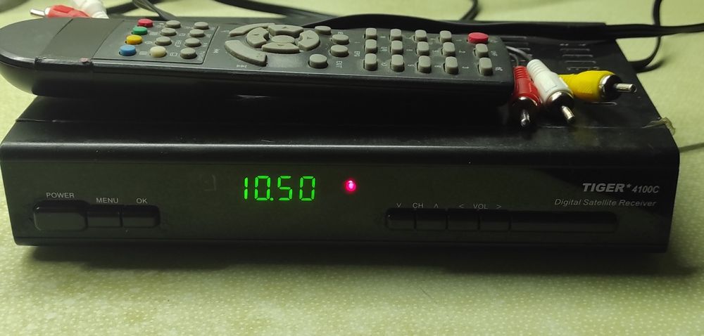 Продам тюнер для спутниковой антенны