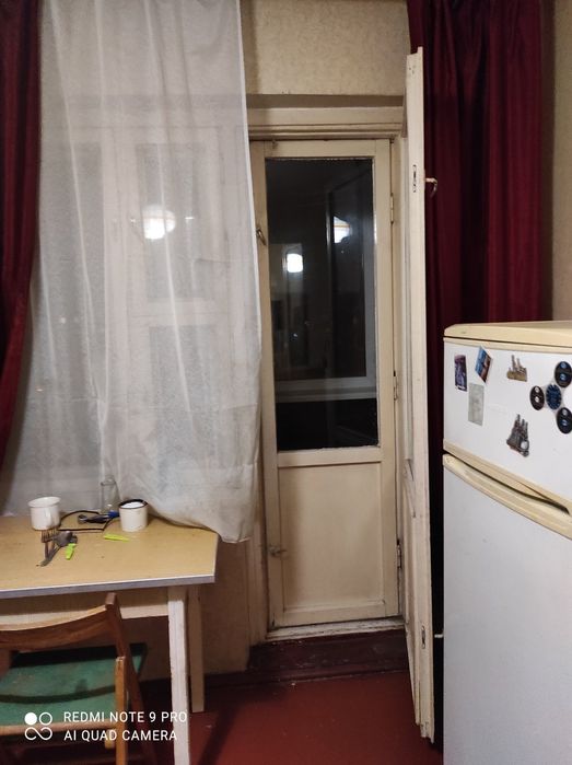 Продам комнату 12м2 с балконом в 3х ком.кв. троещина 10800 дол.