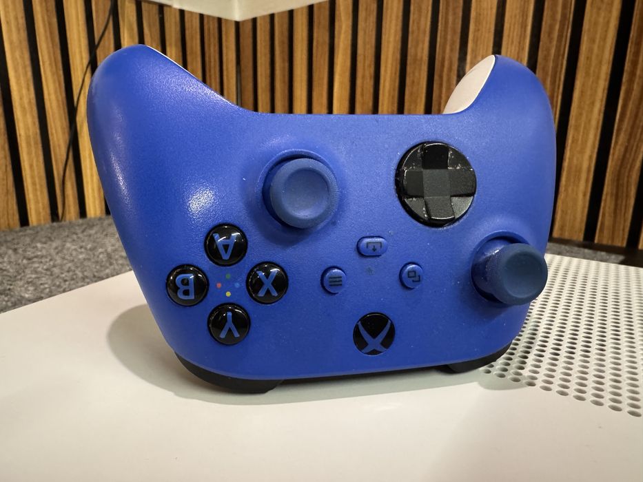 1465/26 Konsola Xbox One S 1tb