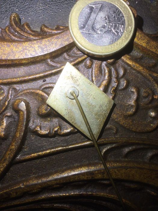 Alfinete SS Original Alemanha Nazi 3 cm por 2 centímetros Original