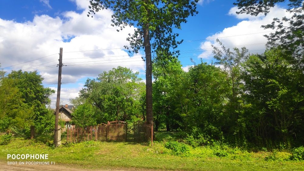 Продам земельну ділянку під забудову і