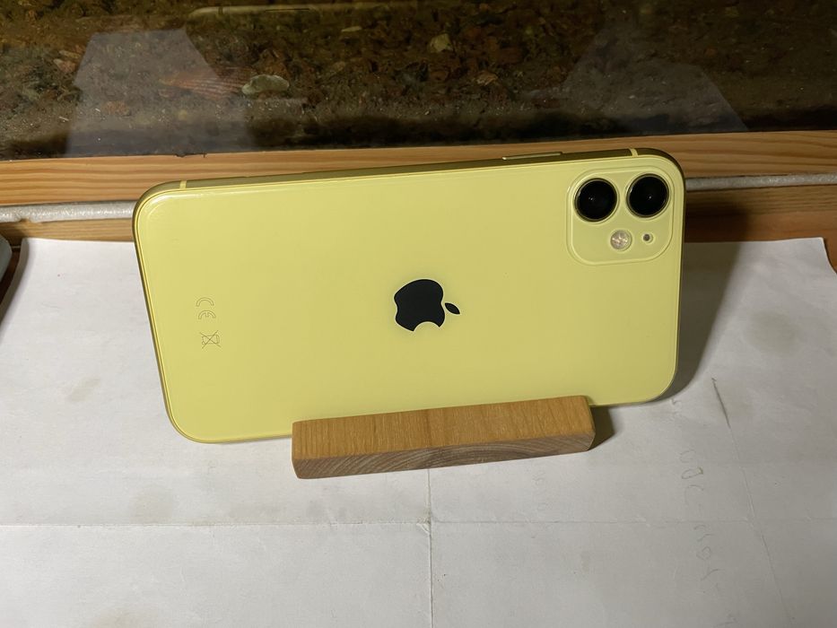 iPhone 11 на 64 гб