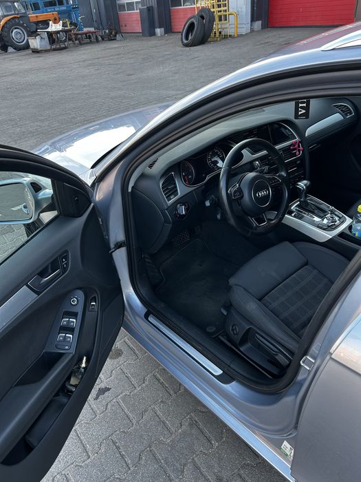 Sprzedam audi a4b8 z 2014r