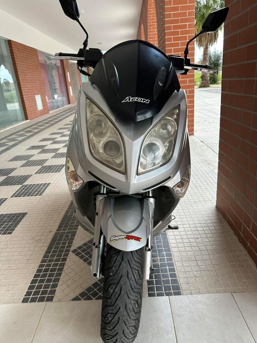 Mota AEON 125cc fiável