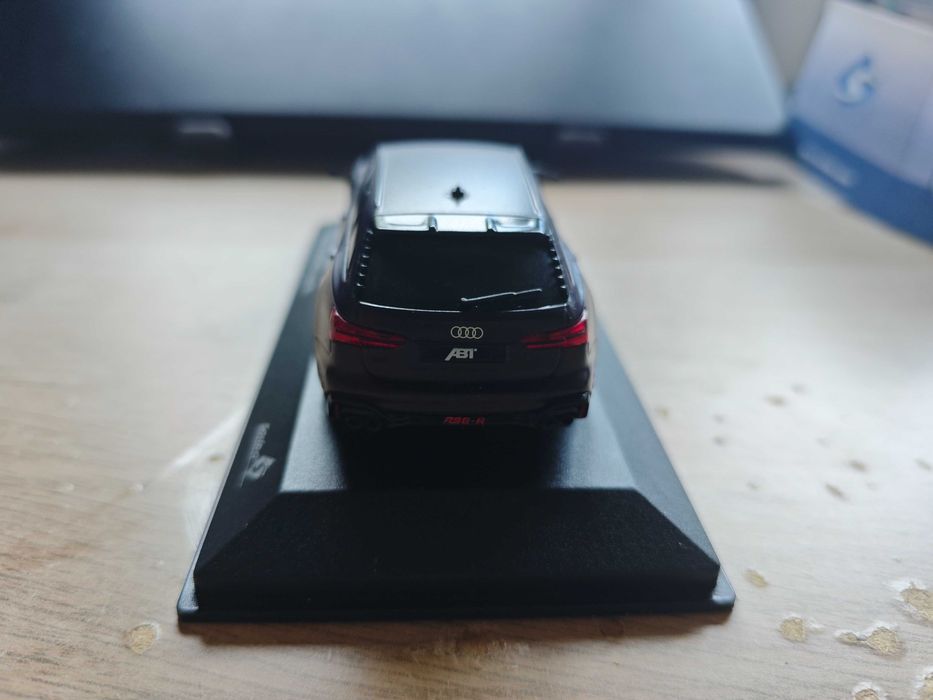 Miniatura Audi RS6 R by ABT