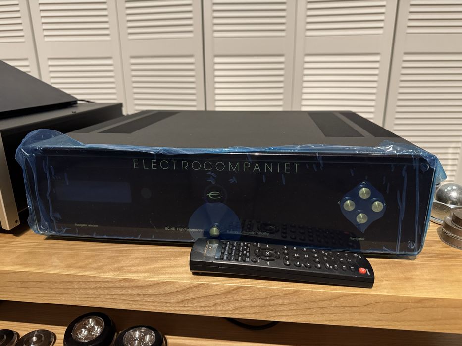 Electrocompaniet ECI 6D - stan idealny !