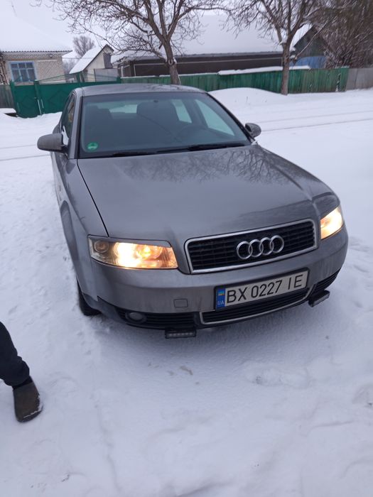 Audi A4b6 в чудовому стані