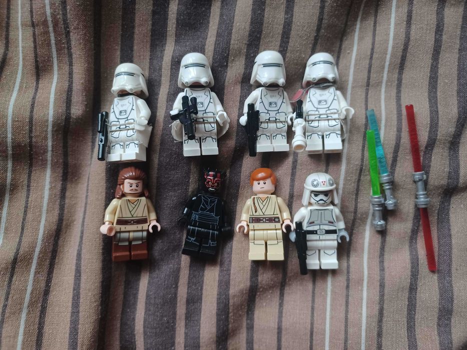 Zestaw figurek STAR WARS orginalne