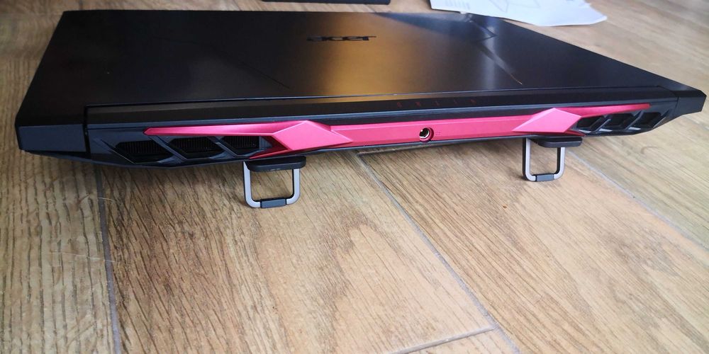 Acer Nitro 5 AN517-41 (RTX 3080, Ryzen 9 5900HX, 32GB, 512GB SSD, 17")