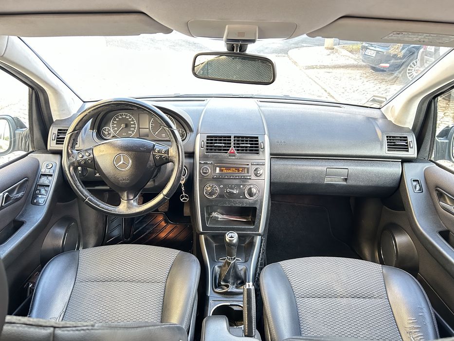 Vendo Mercedes A180 CDI versão Avantgarde