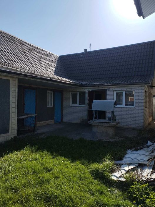 Будинок 2 поверх.110 кв. м, 7 кімнат,  Лесі УкраЇнки 43А смт Лисянка