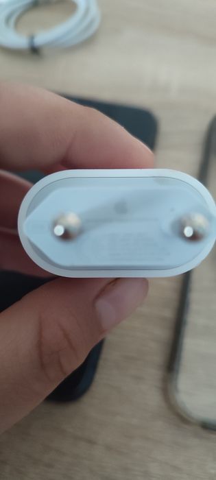Sprzedam iPhone 11 w stanie bardzo dobrym nowa ładowarka