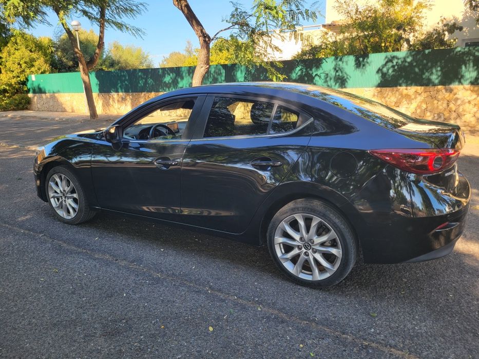 Mazda 3 sedan sport