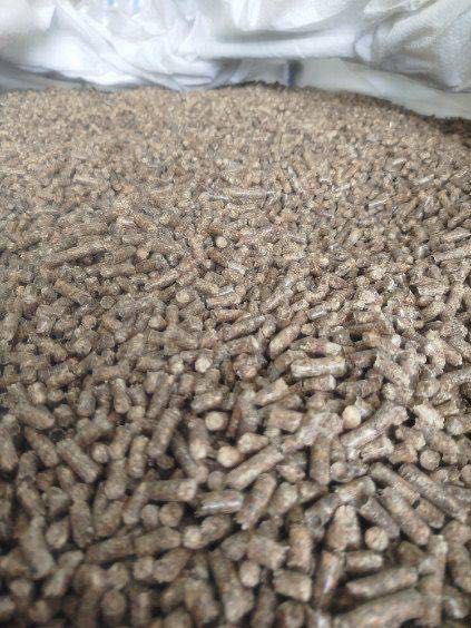 Pellet drzewny BIG BAG 1 000 kg Certyfikowany ENplus A1 SOSNA 70%/DĄB 30%