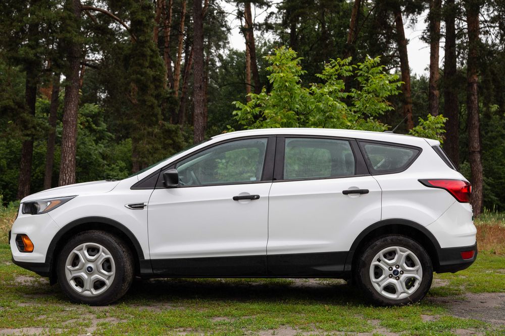 Продам Ford Escape