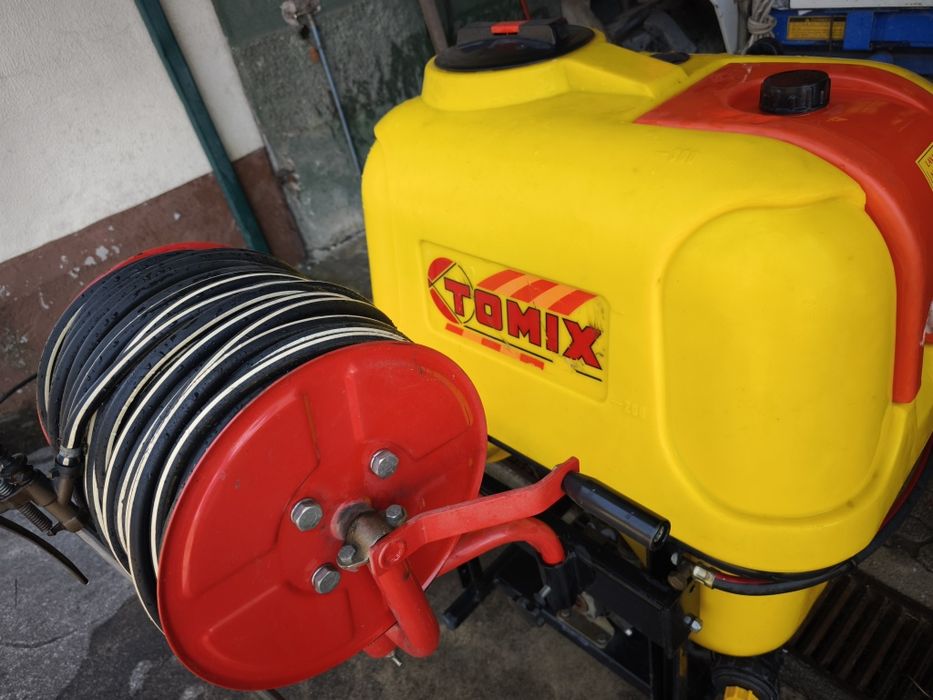 Pulverizador Tomix 300L