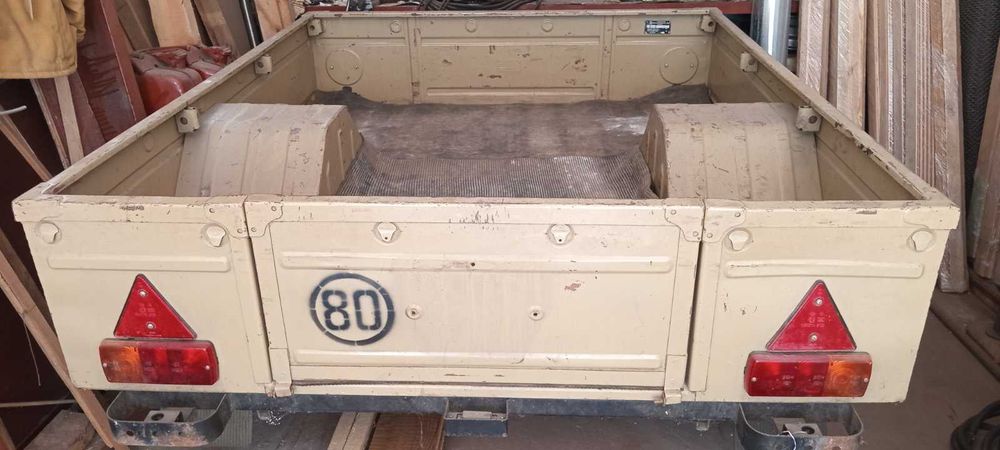 Причіп автомобільний