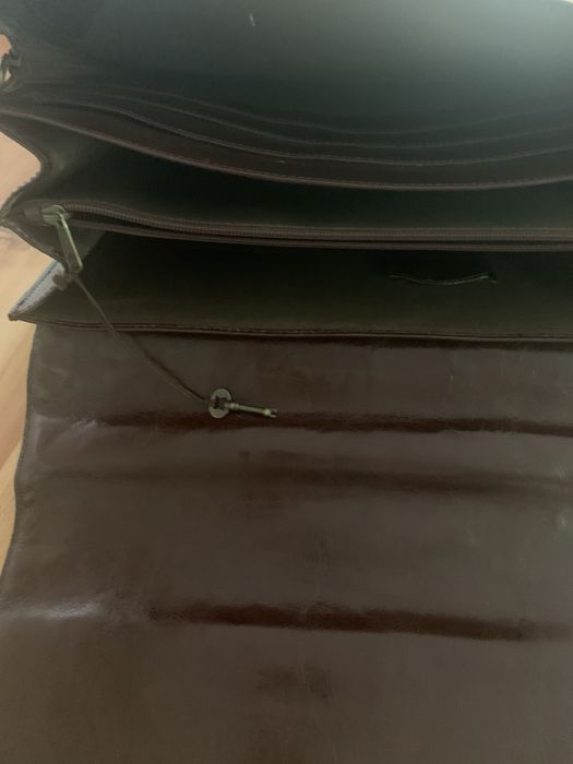 Pasta executivo em pele64729684185091121