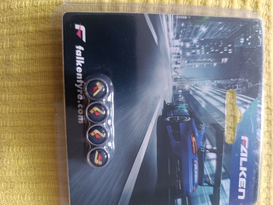 Nakrętki do wentyli