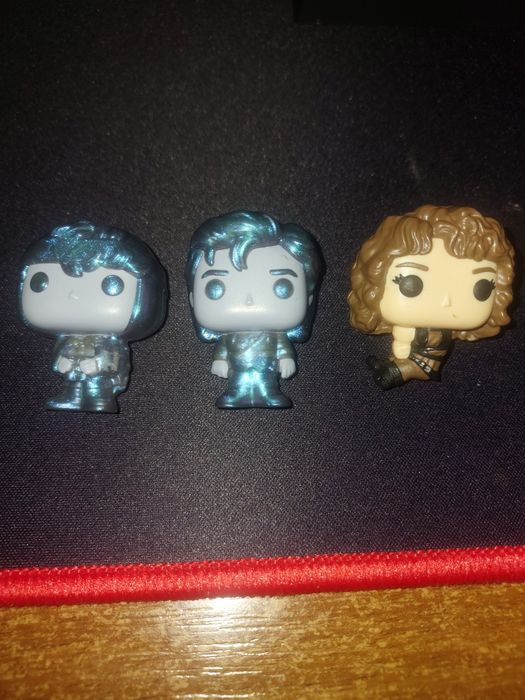 3 іграшкі очень страниє діла