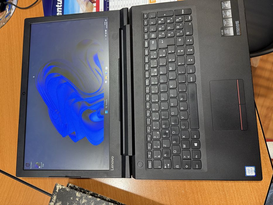 Lenovo V110 - 12gb ram - 500gb ssd