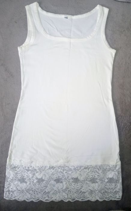 Biała koszulka nocna z koronką 34/36