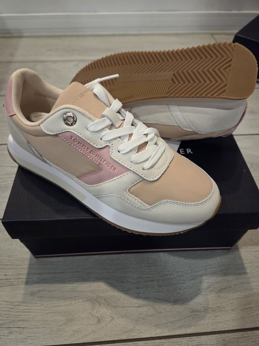 Tommy Hilfiger – damskie sneakersy rozm 37