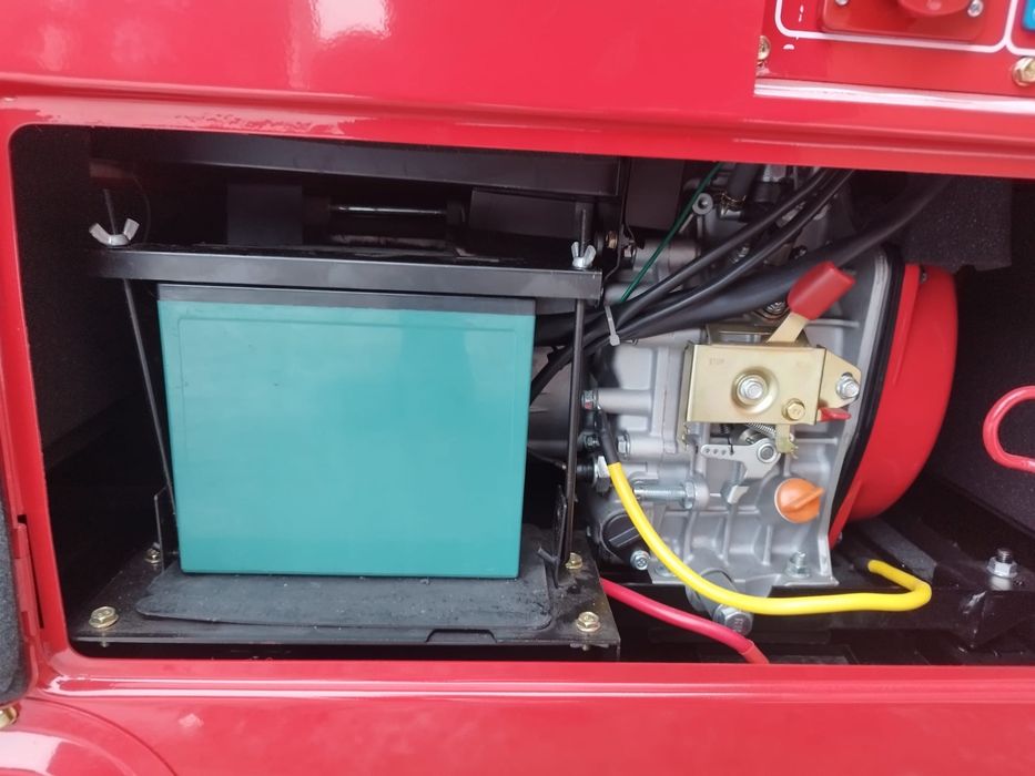 Agregat pradotwórczy Huttenberg H8500D diesel generator