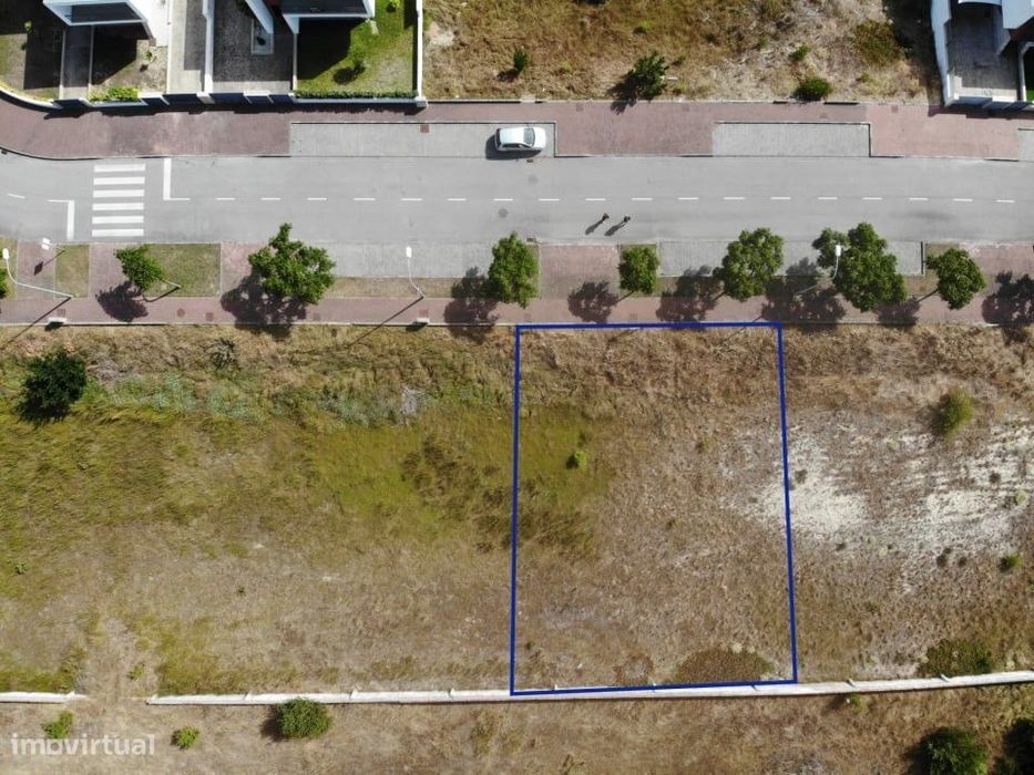 Terreno para construção de moradia