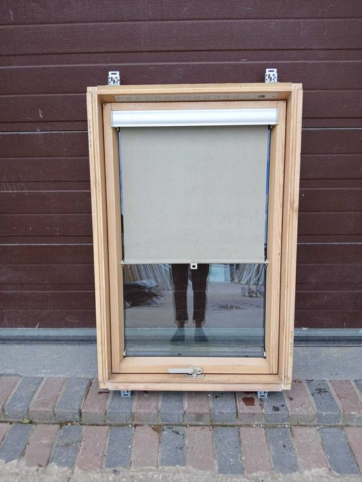 Okno dachowe drewniane Fakro 78x118 okna DOWÓZ CAŁY KRAJ
