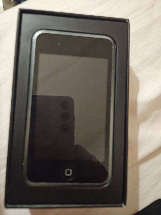 Apple iPod touch плеер