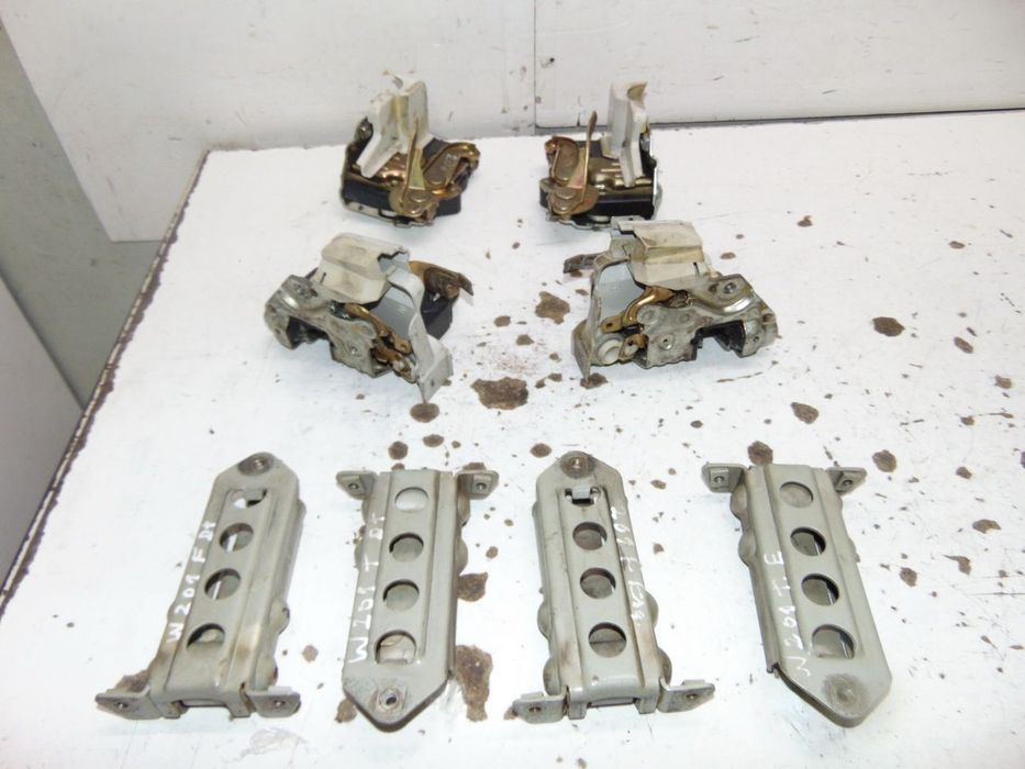 Mercedes w201 ou 190 fechos interiores